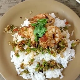 ร้านเจ้ยง
