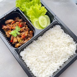 Up to meee ข้าวหมูคั่วพริกเกลือ