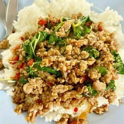 ครัวป้าหมวย เตี๋ยวโกเด้งโฮเด้ง อาหารตามสั่ง ซอยบ่อนไก่