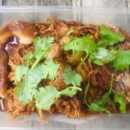 กับข้าวขาหมูหม่าล่า