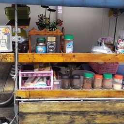 กาแฟโบราณตลาดเช้าศิริเกษม