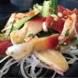 ยำหอยปีกนก