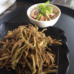 ร้านพรีเชียส โมเม้นท์ บาย เลชาเลต์ พหลโยธิน 11