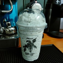 นมสดมิ้นโอริโอ้ปั่น (22 ออนซ์)