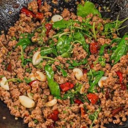 กระเพรา รสเด็ด ป้าต๋อย