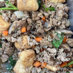 เต้าหู้ไข่ทรงเครื่อง