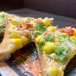 Cheese Chilli Toast (Veg)