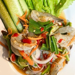 ยำกุ้งสด
