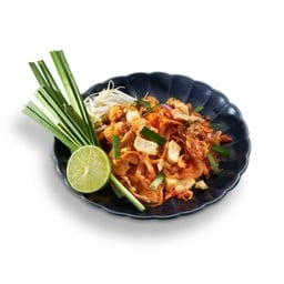 [หอยทอดกระทะร้อนครัวนายนะ] ผัดไทยเส้นจันท์