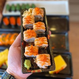 Salmon roll