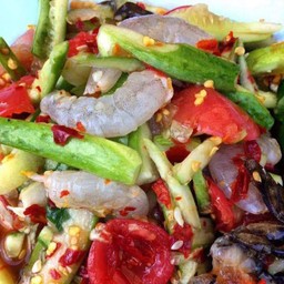 ตำแตงกุ้งสด