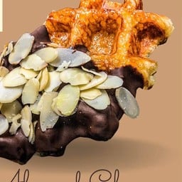 ครอฟเฟิลชอคโกแลตอัลมอนด์