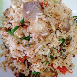 ไก่ผัดฉ่าราดข้าว