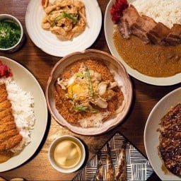 คัตสึ อิซากายะ Katsu Izakaya