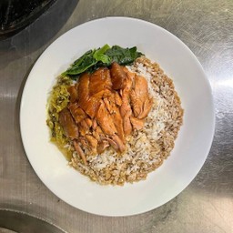 พริกพระราม ลาดพร้าว 126 ข้าวขาหมู ข้าวซอย น้ำเงี้ยว ขนมจีน