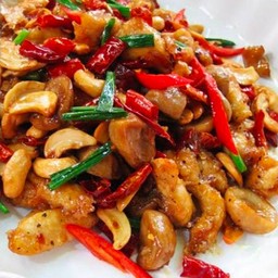 ผัดเม็ดมะม่วงหิมพานต์ผัก