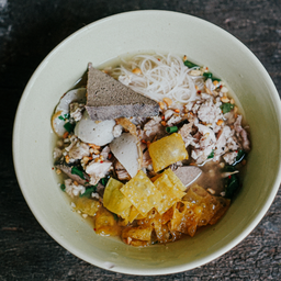 ก๋วยเตี๋ยว