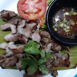 คอหมูย่าง