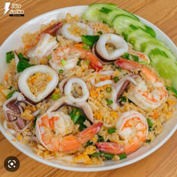 ข้าวผัดทะเล