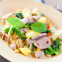 ก๋วยเตี๋ยวขี้เมาหมู