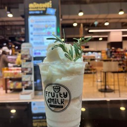 Fruity Milk เซ็นจูรี่ เดอะมูฟวี่ สุขุมวิท ชันใต้ดิน หน้า Topmarket