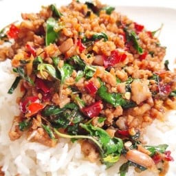 ชายวัดอาหารตามสั่ง