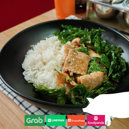 ข้าวกระเพรา หมู