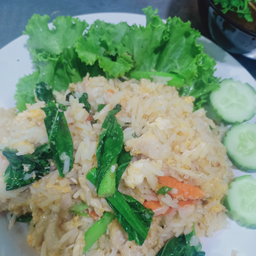 ข้าวผัดแหนม