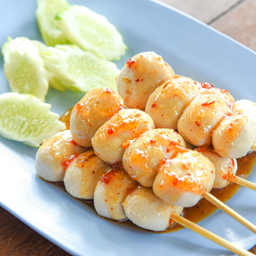 ลูกชิ้นหมูปิ้ง