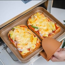 พิซซ่า หน้าล้น by บั้ดดี้