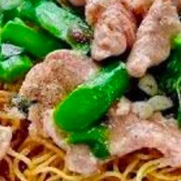 ราดหน้าผัก