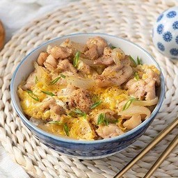 ข้าวญี่ปุ่น โอยาโกะด้ง