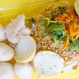 ข้าวน้ำพริกบ้านพลอย