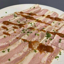 เบคอน