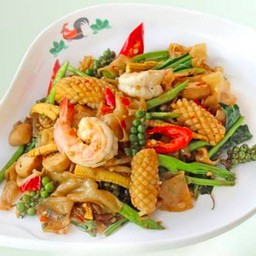 ผัดขี้เมา