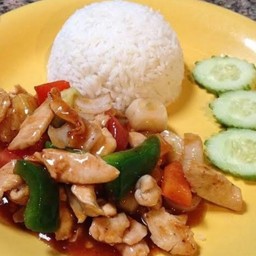 ผัดเปรี้ยวหวานราดข้าว
