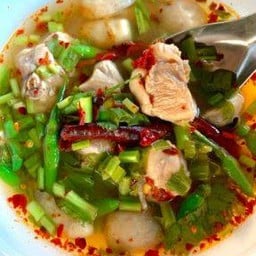 ต้มยำไก่
