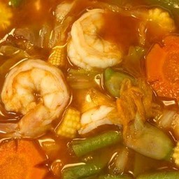 แกงส้มผักรวมทะเล