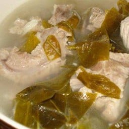 หมูต้มใบชะมวง
