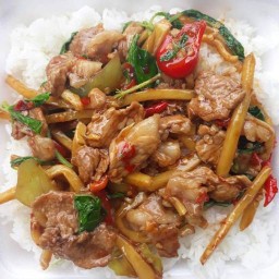 ตามสั่ง ครัวอีเจนลองแดกดู(อร่อยหลังอู่) สาขา1