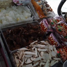 ร้านบุ๋มบิ๋มยำแซ่บ