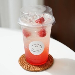 สตอเบอรรี่โซดา ( Strawberry soda )