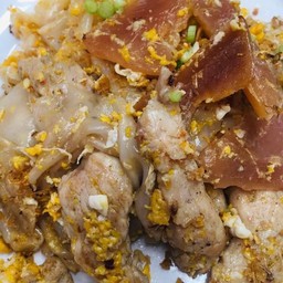 ก๊วยเตี๋ยวคั่วไก่
