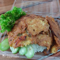 ข้าวไข่เจียวหัวหอม