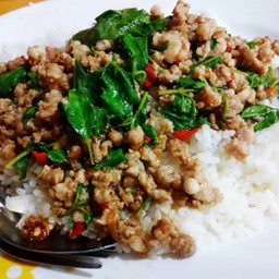 ข้าวกะเพราหมู