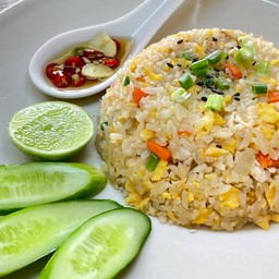 ข้าวผัดไก่