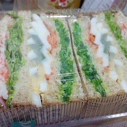 แซนวิช ไข่+สาหร่ายญี่ปุ่น+ปูอัด