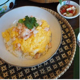 ข้าวหน้าไข่คนน้ำปลากุ้งสับ-กลูเตลฟรี