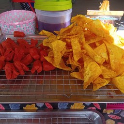 ของทอดเจ้ตาล หน้าเซเว่น