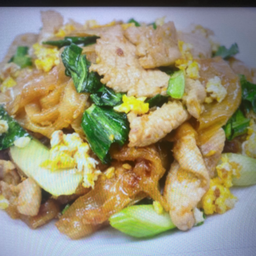 ผัดซีอิ๊วหมู